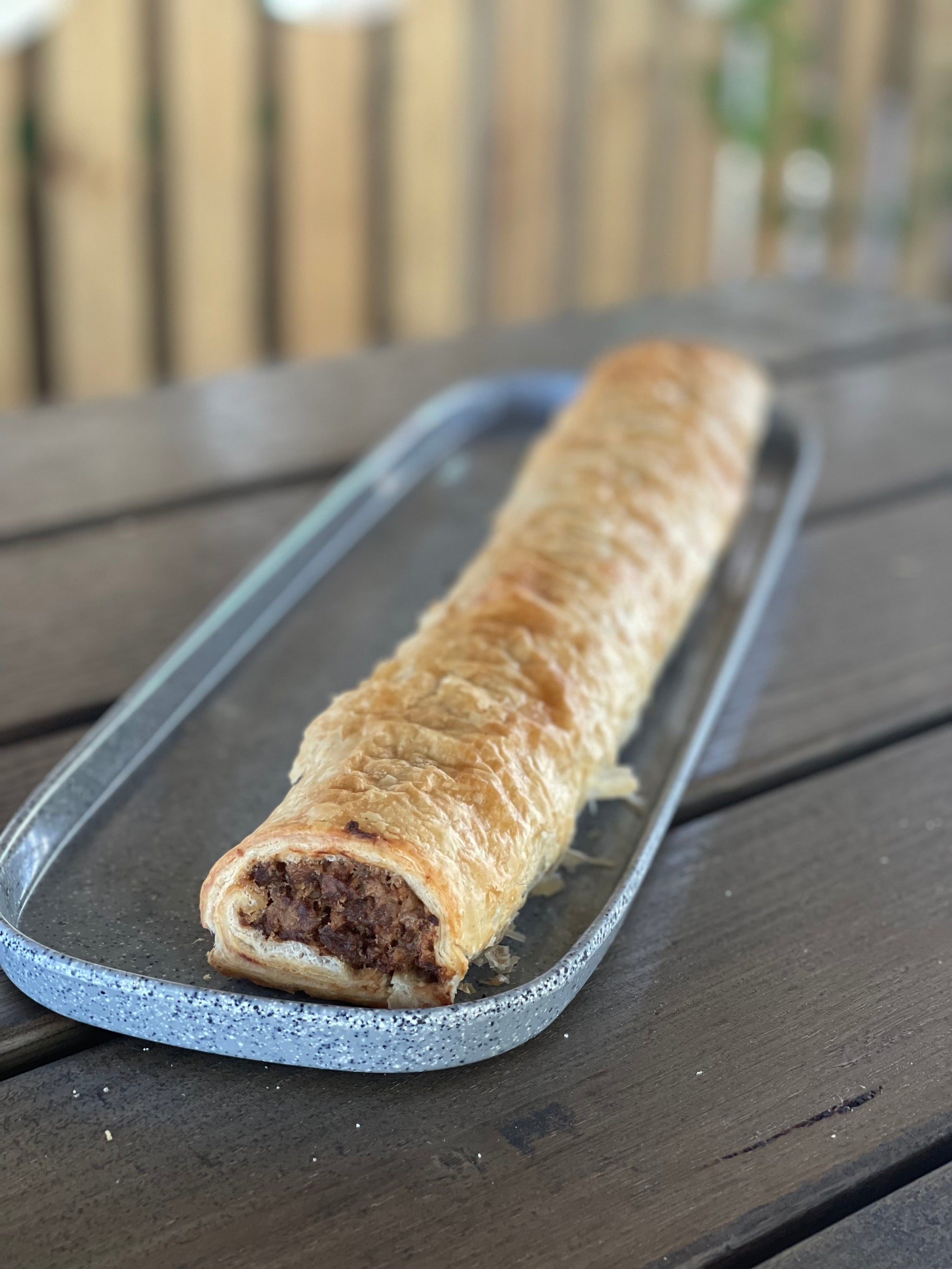 1kg ~ Beesting – Kenilworth Country Bakery